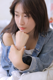 长腿美女